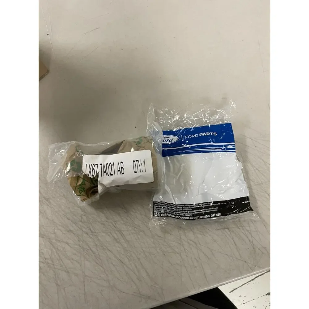 Ford OEM Seal Kit LX6Z-7275-A Replacement Parts New in Open Box